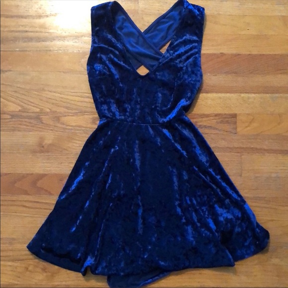 Lulus Dresses & Skirts - NAVY BLUE BACKLESS VELVET SKATER DRESS LULUS S